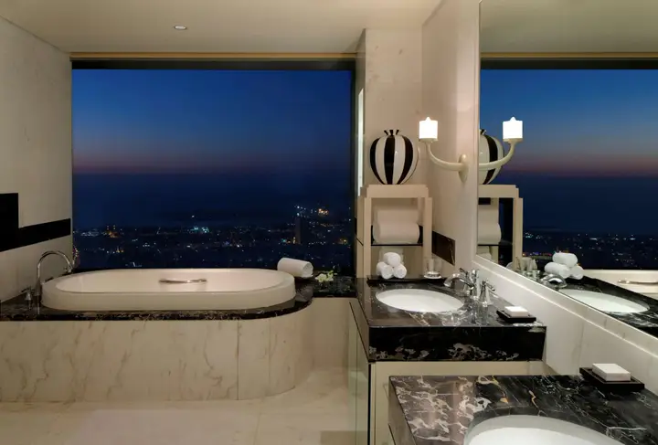 Дубай: Conrad Dubai