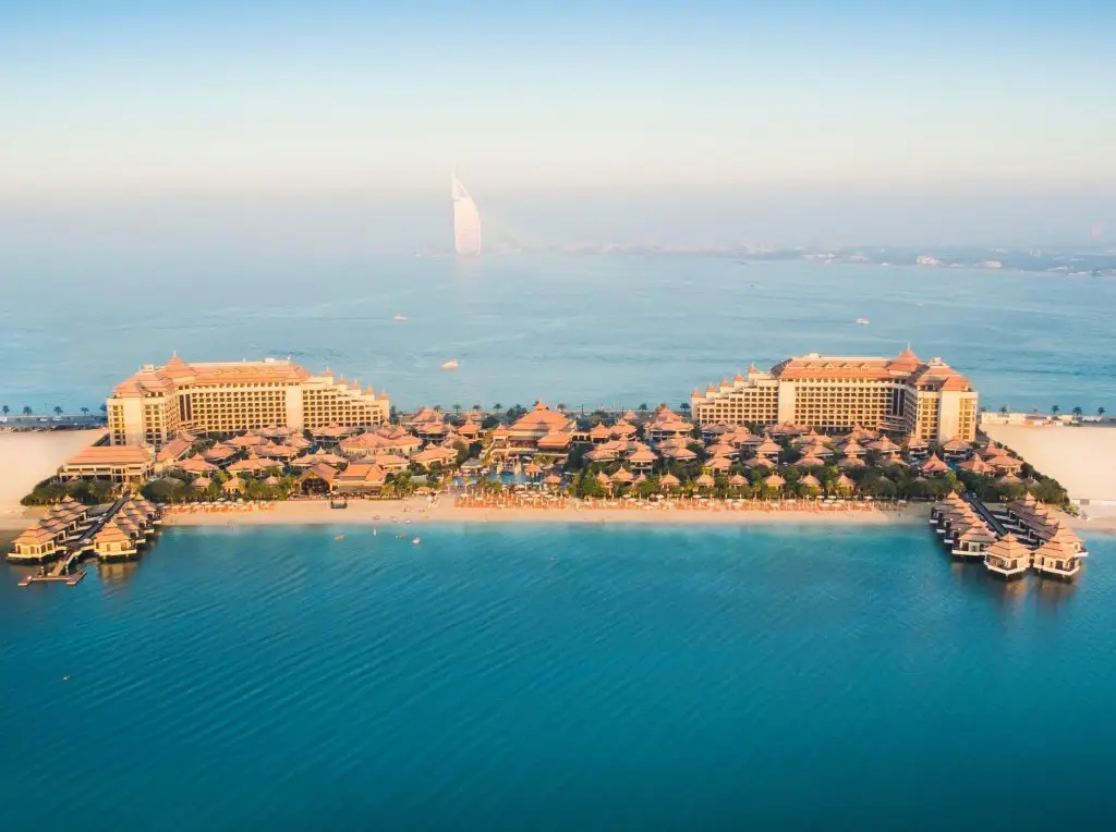Дубай: Курортный отель Anantara The Palm Dubai Resort
