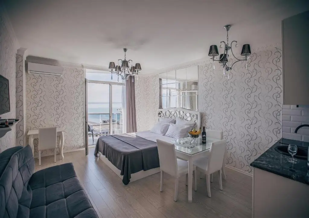 Батуми: Tinas Apartments With Panoramic Sea Vie