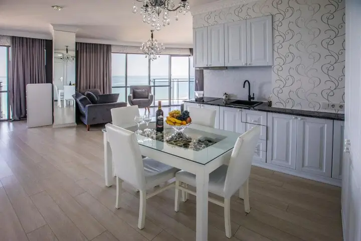 Батуми: Tinas Apartments With Panoramic Sea Vie