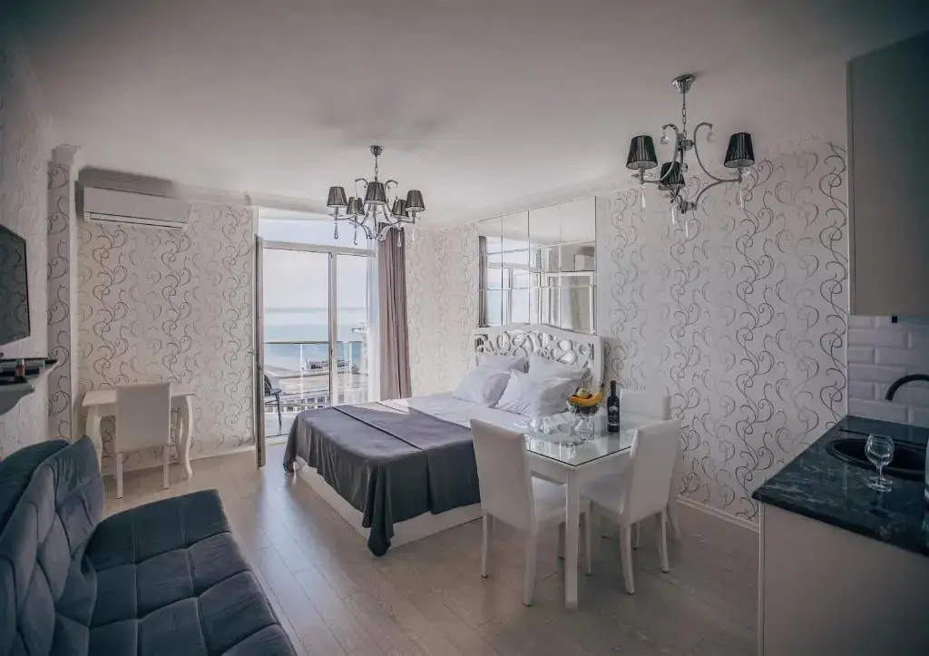 Батуми: Tinas Apartments With Panoramic Sea Vie