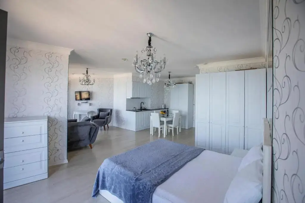 Батуми: Tinas Apartments With Panoramic Sea Vie