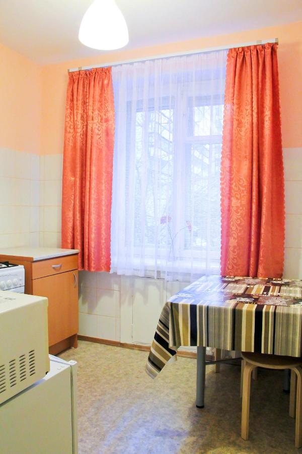 Екатеринбург: ALLiS-HALL Studio Apartment at Sakko and Vantsetti 60