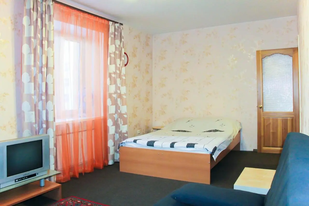 Екатеринбург: ALLiS-HALL Studio Apartment at Sakko and Vantsetti 60
