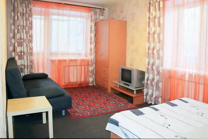 Екатеринбург: ALLiS-HALL Studio Apartment at Sakko and Vantsetti 60