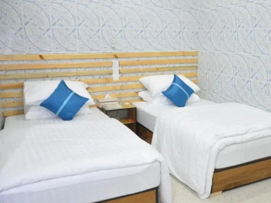 Гураиду (Атолл Каафу): Guraidhoo Inn