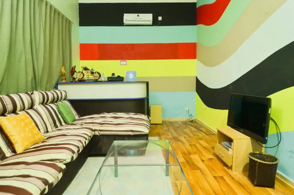 Северный атолл Мале: Huraa East Inn