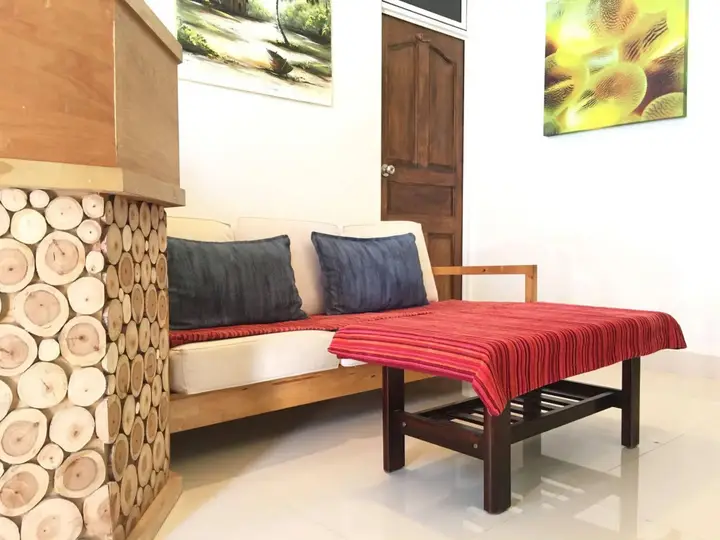 Северный атолл Мале: Huraa East Inn