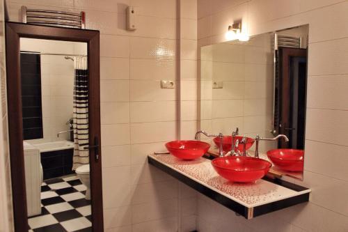 Тбилиси: Nest Hostel