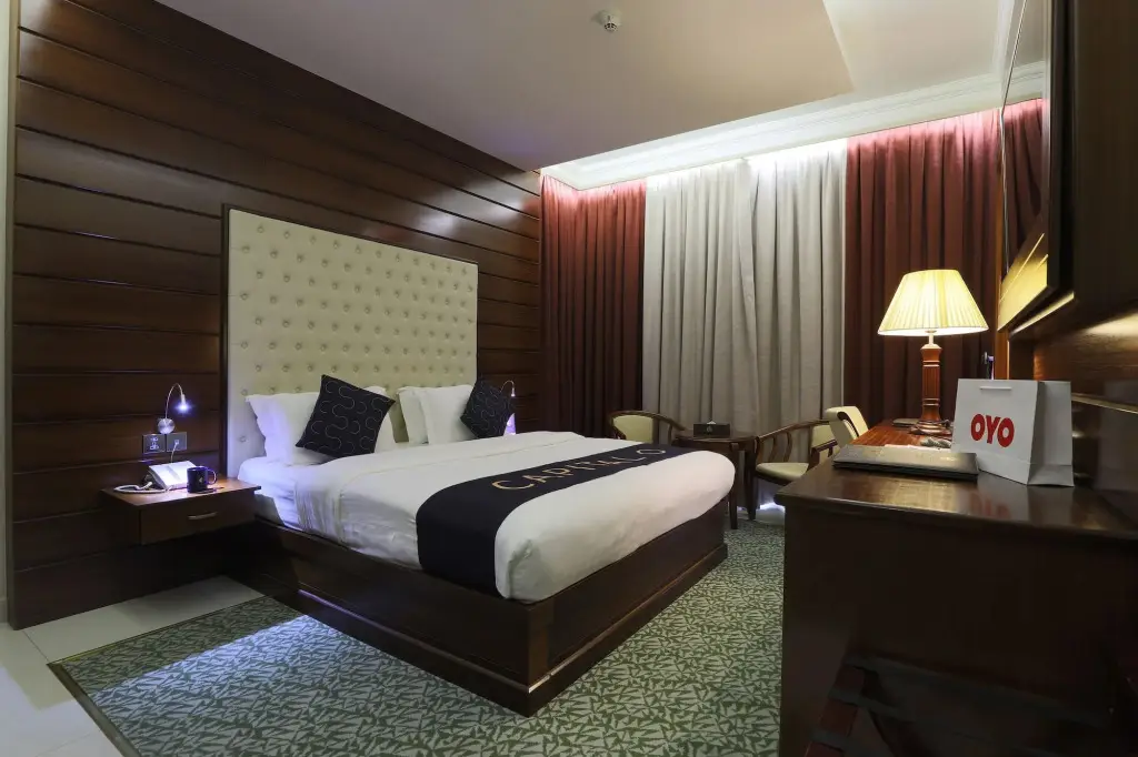 carousel image 4