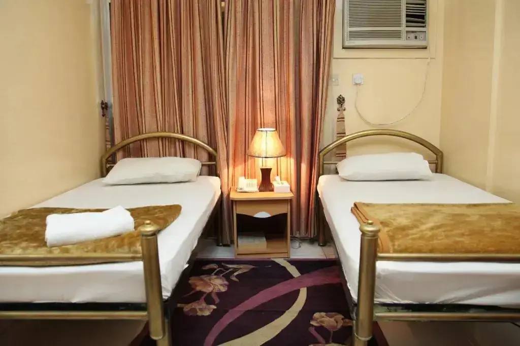 Дубай: Zaineast Hotel