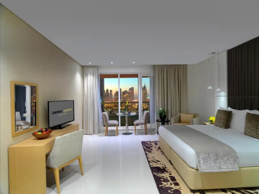 Дубай: DAMAC Maison Canal Views