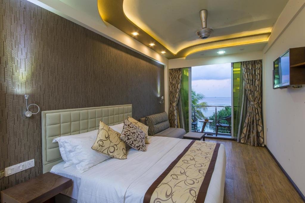 Хулхумале: Отель Vista Beach Retreat