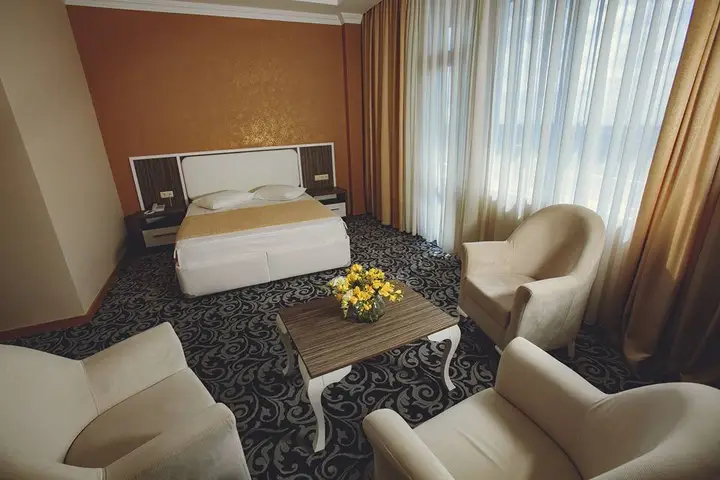 Батуми: Отель Grand Georgian Palace