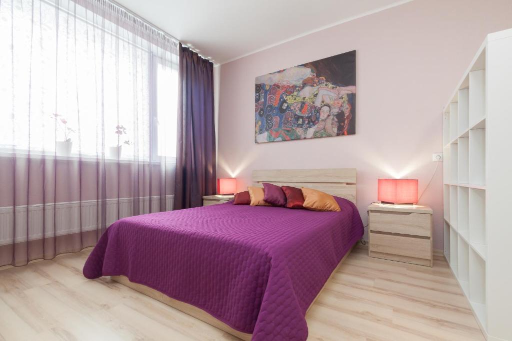 Екатеринбург: Apartments Etazhidayly on str. Stepana Razina, bld. 2