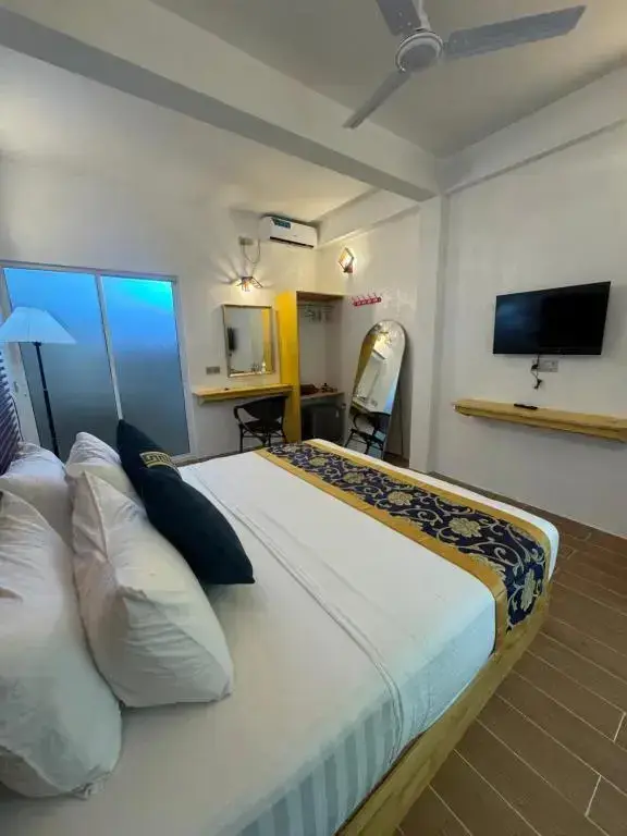 Атолл Алиф-Алиф: Blue Water Thoddoo Inn