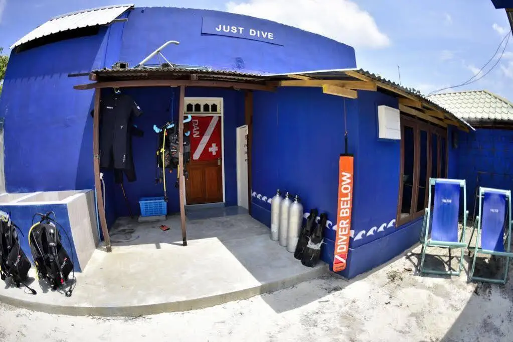 Северный атолл Мале: Just Surf Villa Maldives
