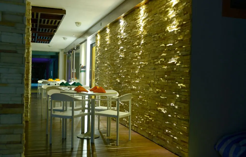 Северный атолл Мале: SeaHouse Maldives TopDeck Hotel