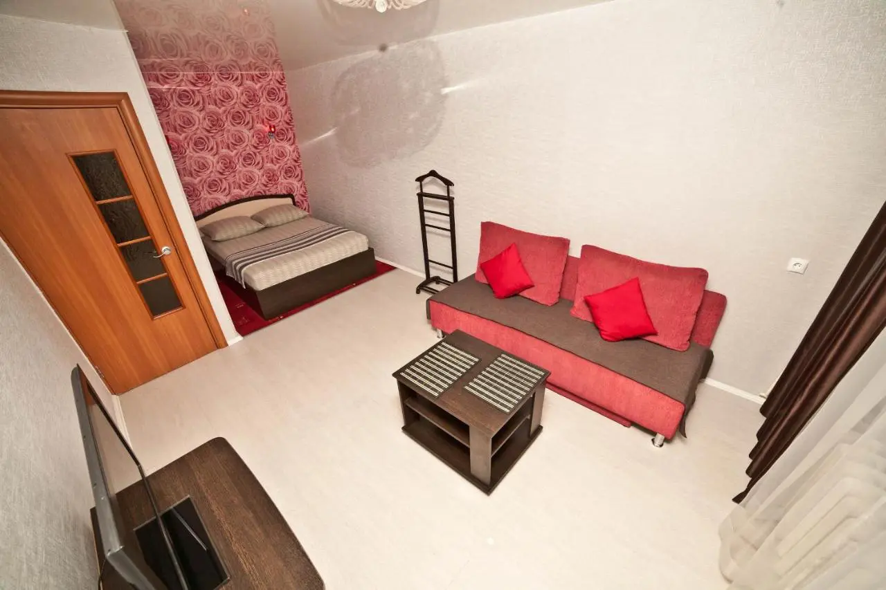 Екатеринбург: Apartment Alexandria on Pirogova 4