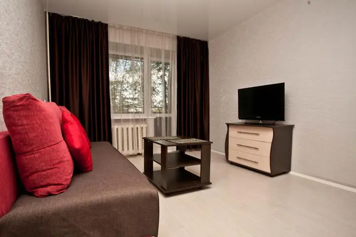 Екатеринбург: Apartment Alexandria on Pirogova 4
