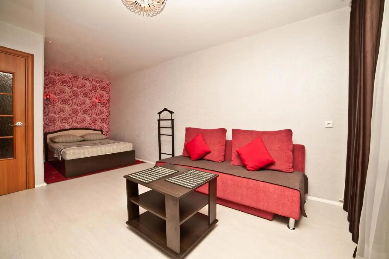 Екатеринбург: Apartment Alexandria on Pirogova 4