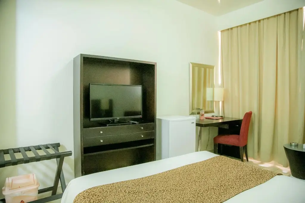 Дубай: Phoenicia Hotel