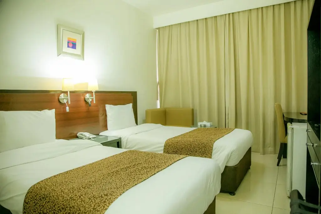 Дубай: Phoenicia Hotel