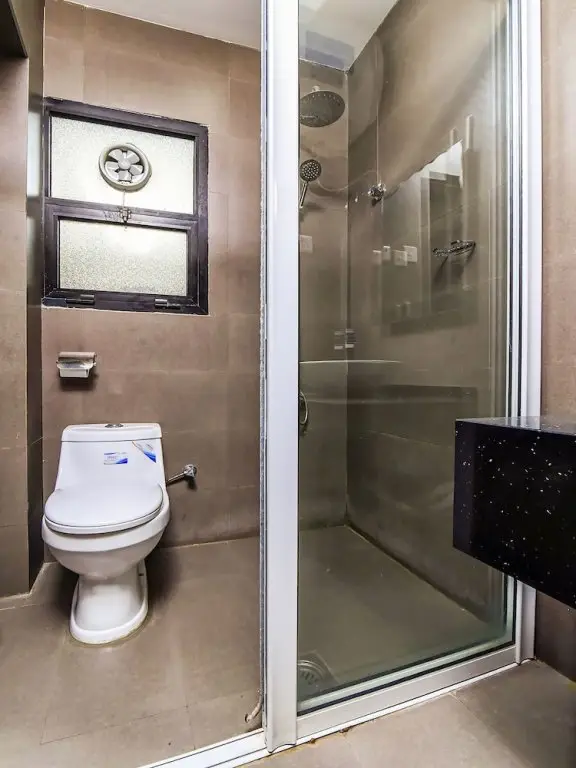 Дубай: Blue Diamond Hotel