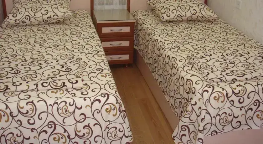 Батуми: Nino Apartment on Pirosmani