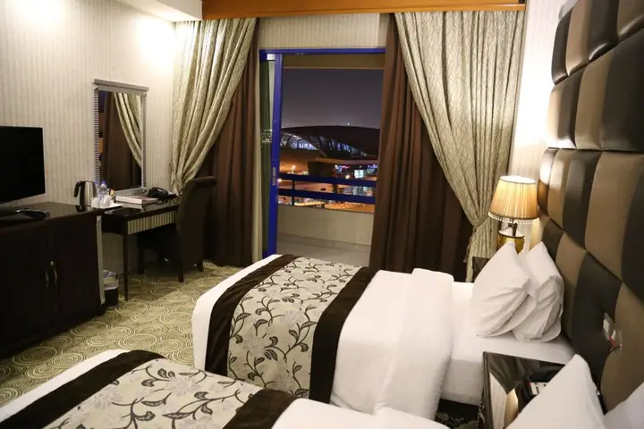 Дубай: Abjad Grand Hotel