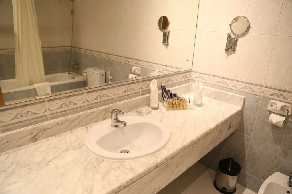 Дубай: Abjad Grand Hotel
