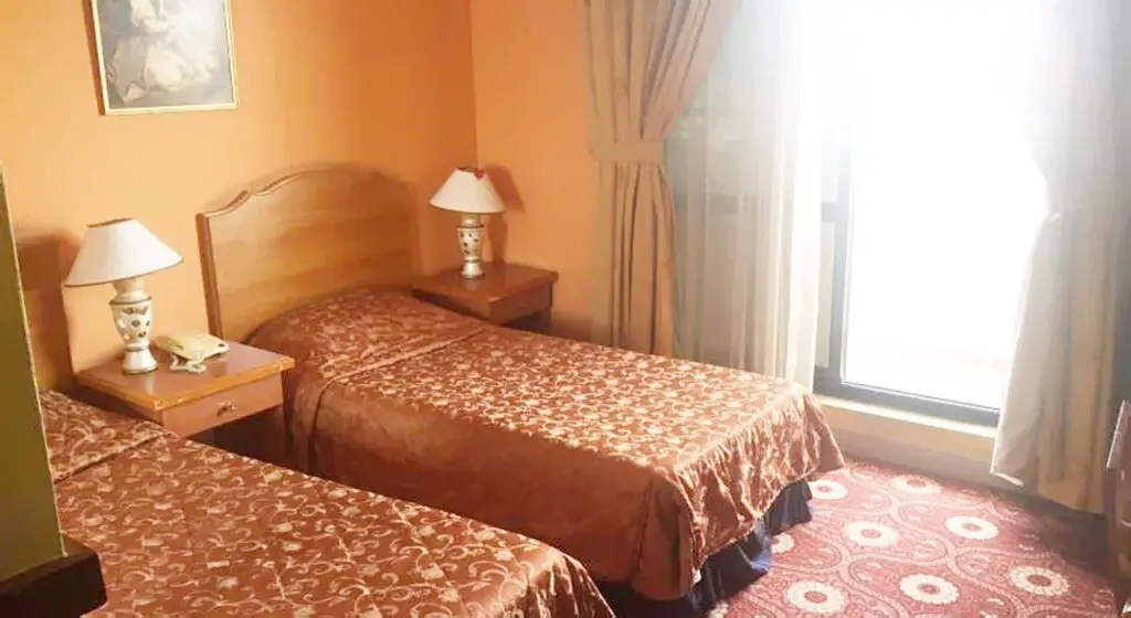 Дубай: Royal Garden Hotel