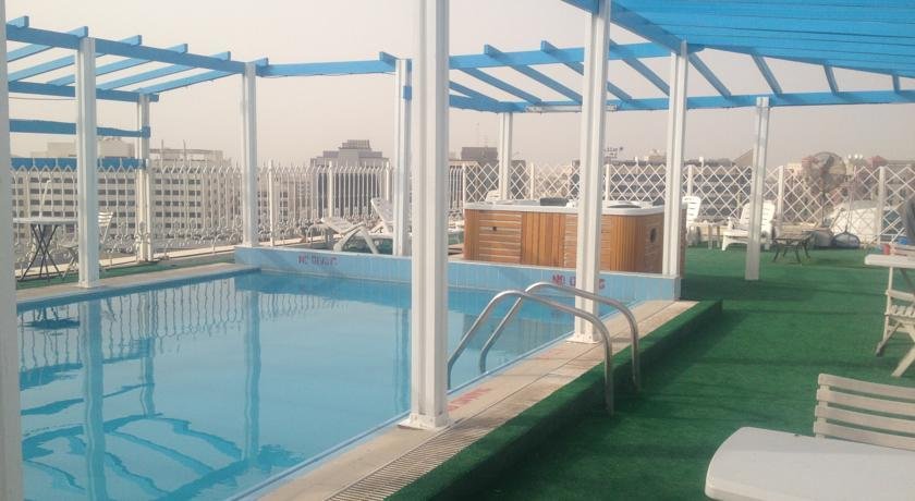 Дубай: Dream Palace Hotel