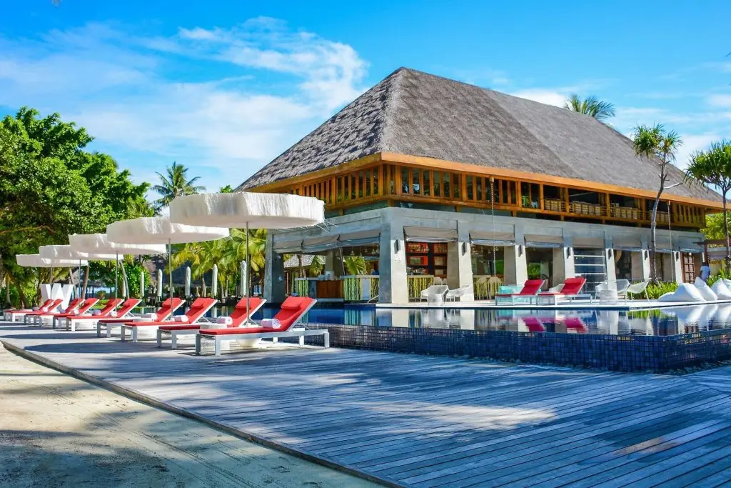 Остров Фесду: W Maldives