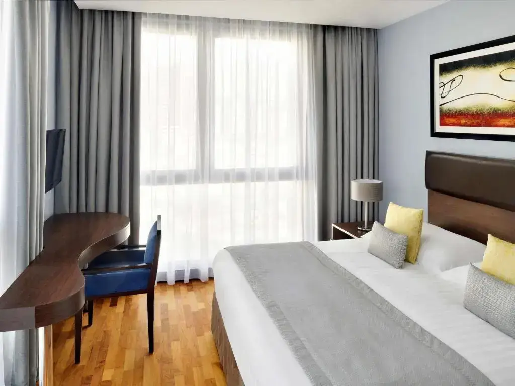 Дубай: Movenpick Hotel Apartments Al Mamzar Dubai