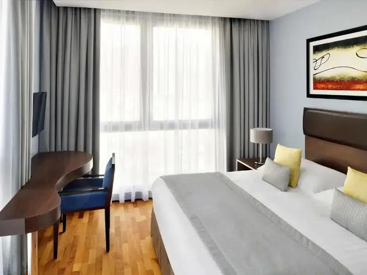Дубай: Movenpick Hotel Apartments Al Mamzar Dubai