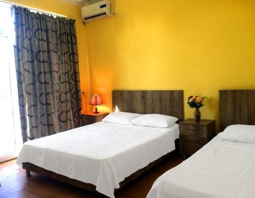 Уреки: Delta Hotel