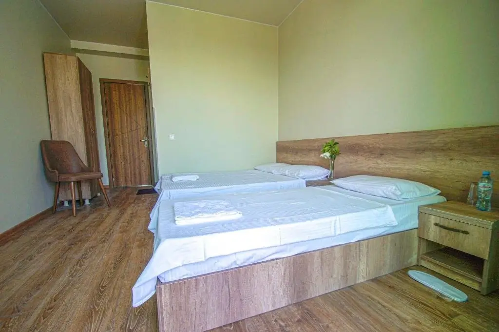 Уреки: Delta Hotel