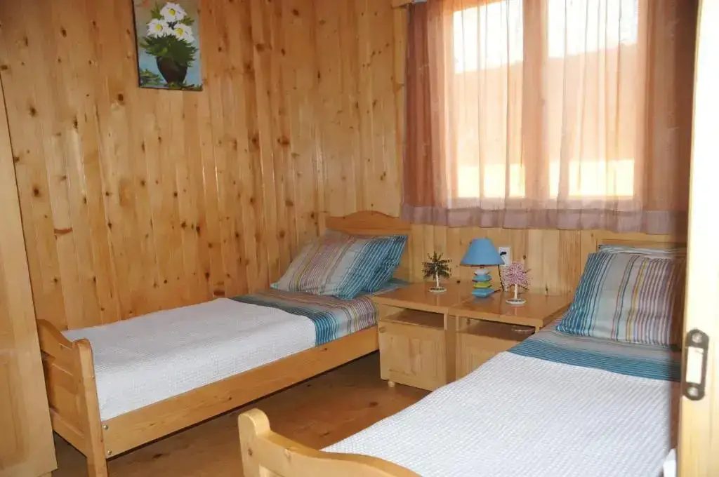 Уреки: Holiday Home