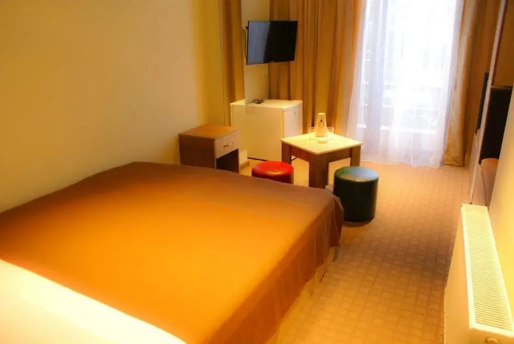 Батуми: Hotel Apolo