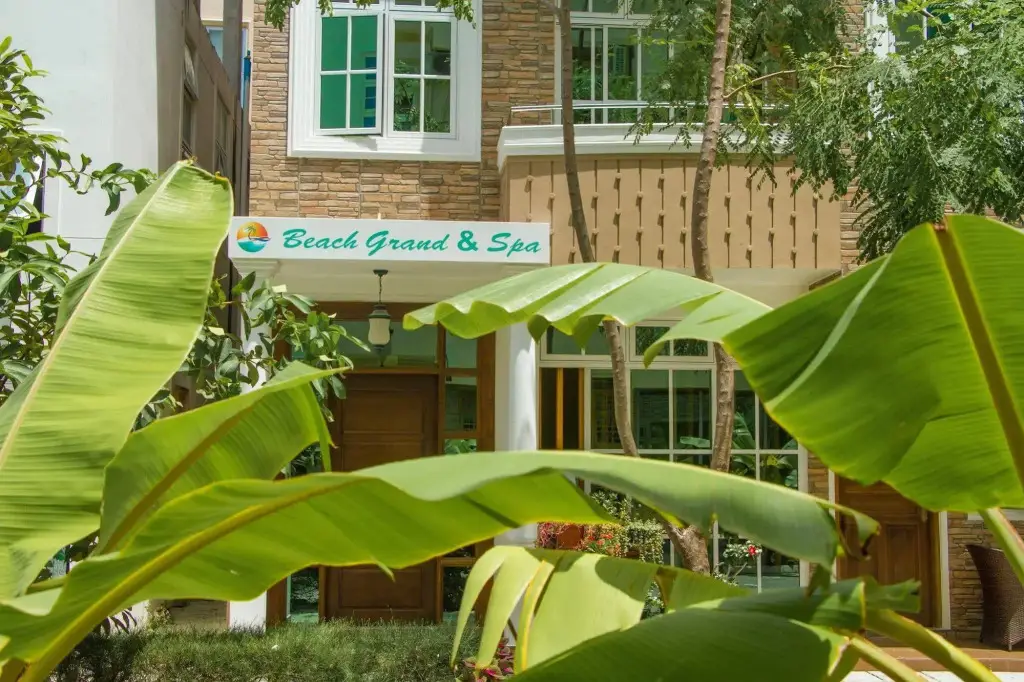 Beach Grand & Spa — фото 1
