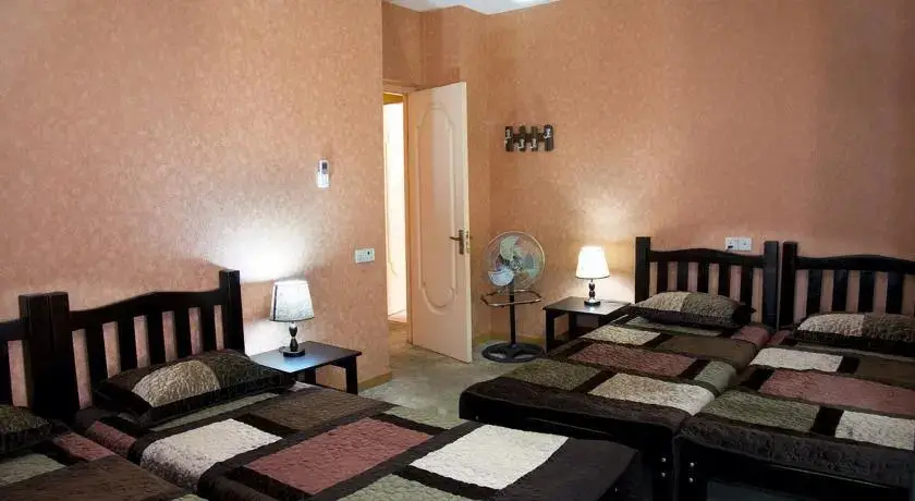 Тбилиси: Guest House For You
