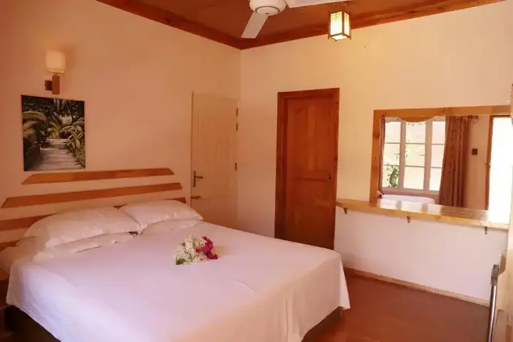 Тодду Атолл: New Breeze Thoddoo Inn