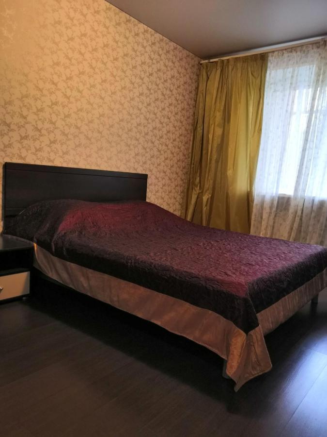 Екатеринбург: 2-хкомн квартира Оперный театр, Высоцкий, ДИВС, Антей Ленина,46