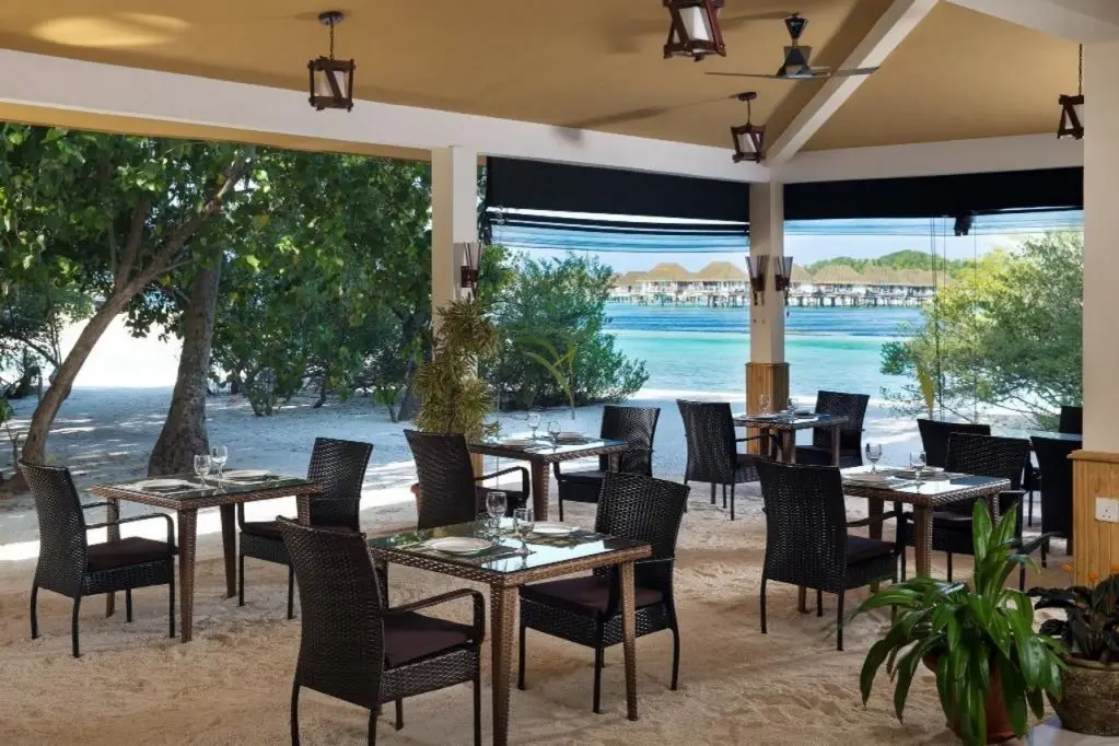 Северный атолл Мале: Pearl Sands of Maldives