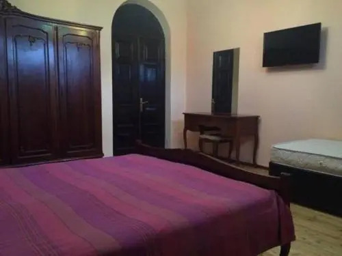 Батуми: Family Hotel ELIZI
