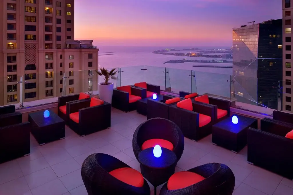 Дубай: Отель Sheraton The Walk