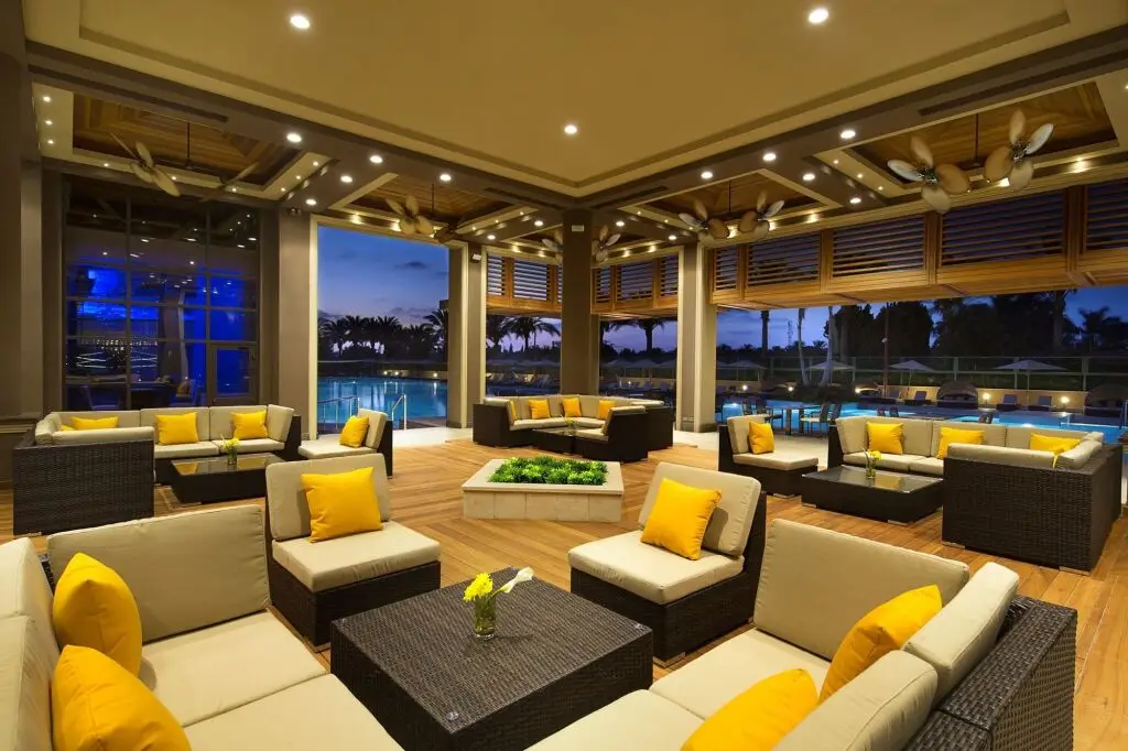 Борг-эль-Араб: Hilton Alexandria King's Ranch