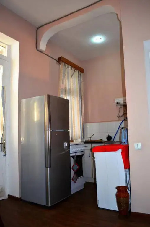 Тбилиси: Georgeos Place