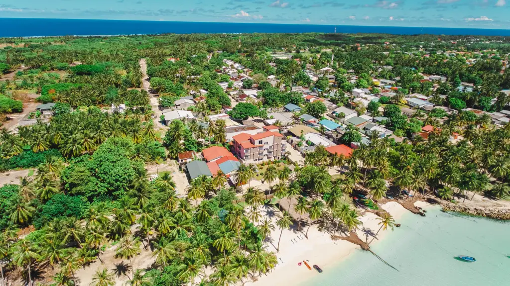 Атолл Лааму: Отель Reveries Maldives